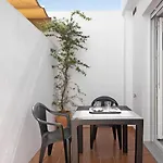 Apartamento Bonitos Estudios Con Terraza Cerca Del Centro