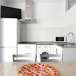 Estudios Deluxe Cerca Del Centro דירה *