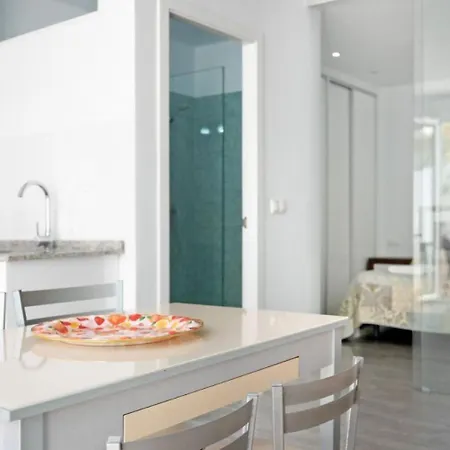Apartment Bonitos Estudios Con Terraza Cerca Del Centro Conil De La Frontera